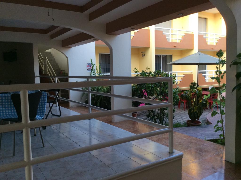 Hotel La Media Luna Inn Huejutla de Reyes Zewnętrze zdjęcie