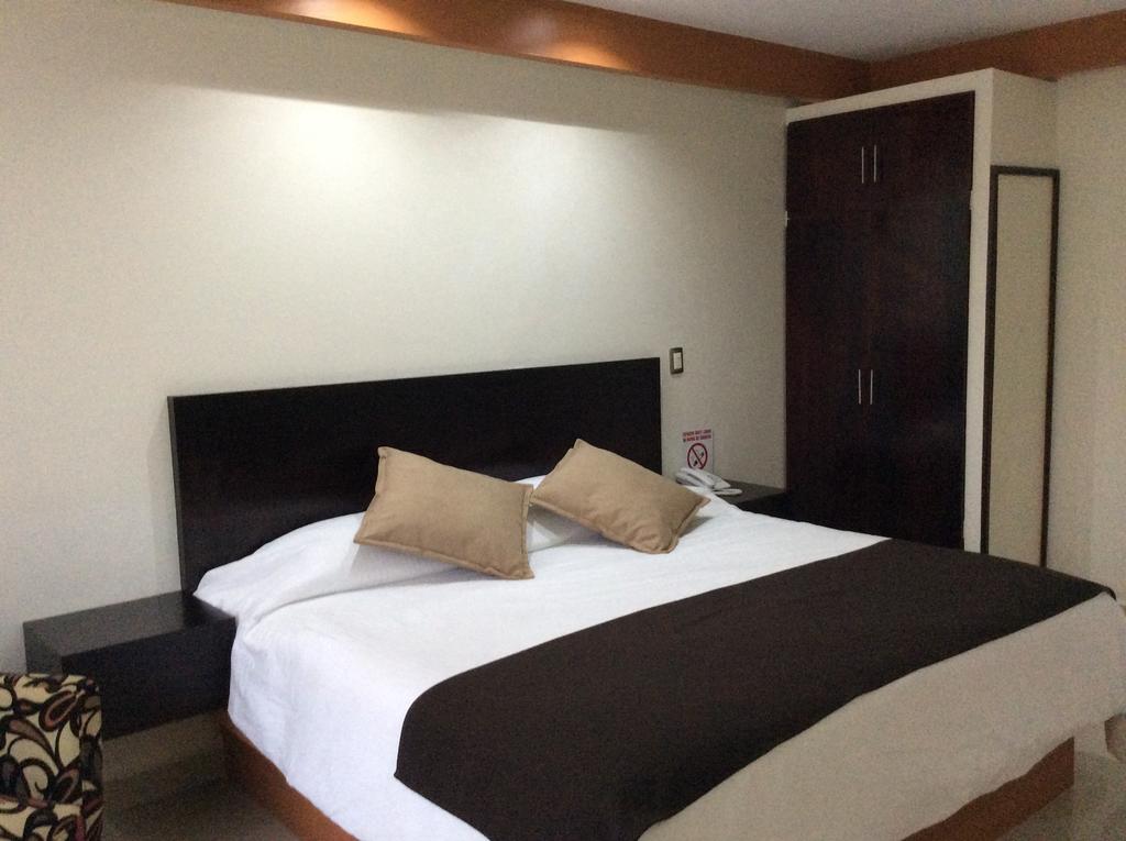 Hotel La Media Luna Inn Huejutla de Reyes Pokój zdjęcie